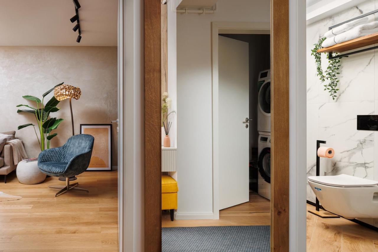 Pure Living Apartment W. Private Parking 布拉索夫 外观 照片